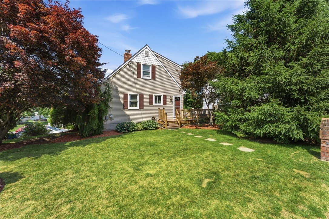 House in Cranston, Rhode Island, United States 1 - 18395088