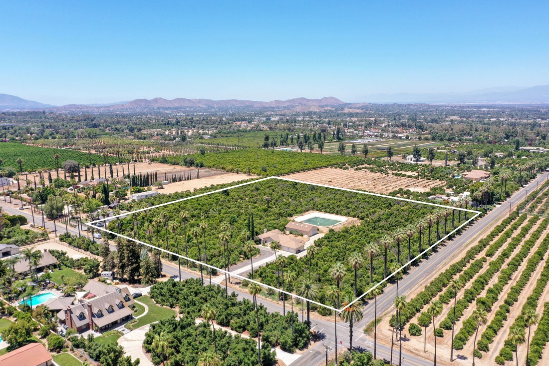 House in Riverside, California, United States 1 - 17856031
