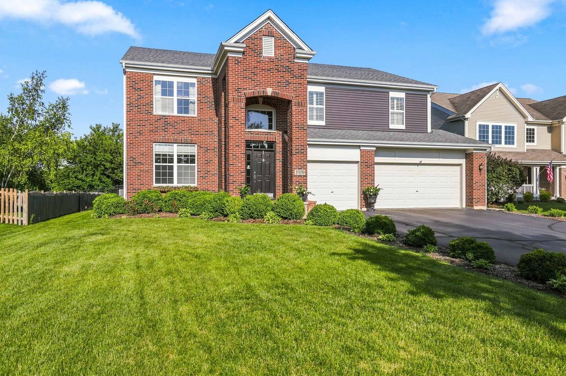 House in Huntley, Illinois, United States 1 - 18394682