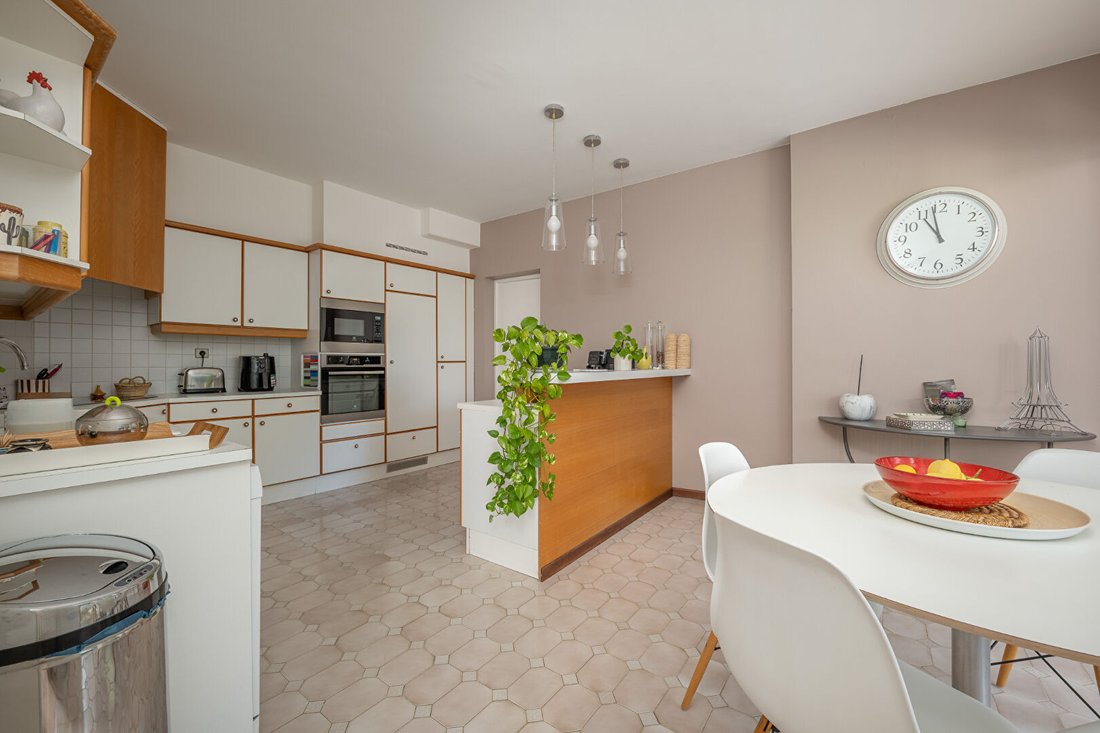 Villa in Alouette, Nimes, France 3 - 18393460