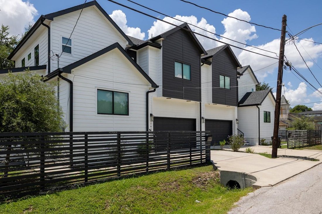 House in Houston, Texas, United States 1 - 18396147