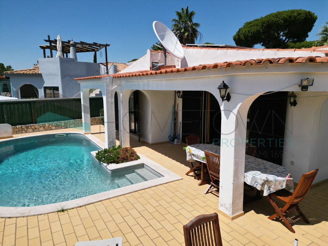 House in Vilamoura, Quarteira, Algarve 2 - 18294107