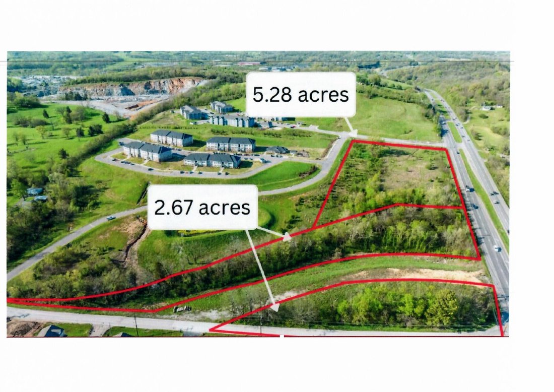 Land in Columbia, Tennessee, United States 1 - 18395506