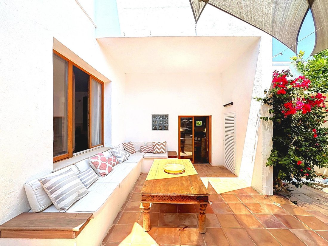 Villa à Es Castell, Îles Baléares, Espagne 4 - 18390746