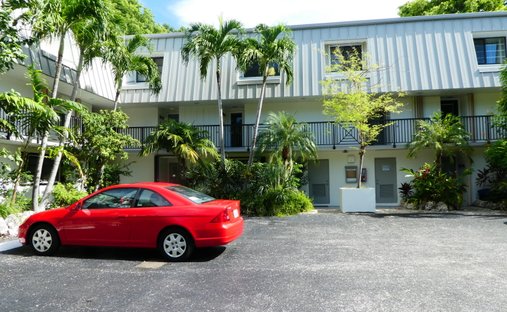 Townhouse in Key Colony Beach, Florida, United States 1