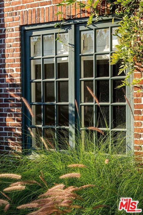 House in Los Angeles, California, United States 4 - 18392178