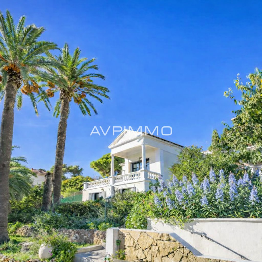 Maison à Bandol, Provence-Alpes-Côte d'Azur, France 2 - 18396741