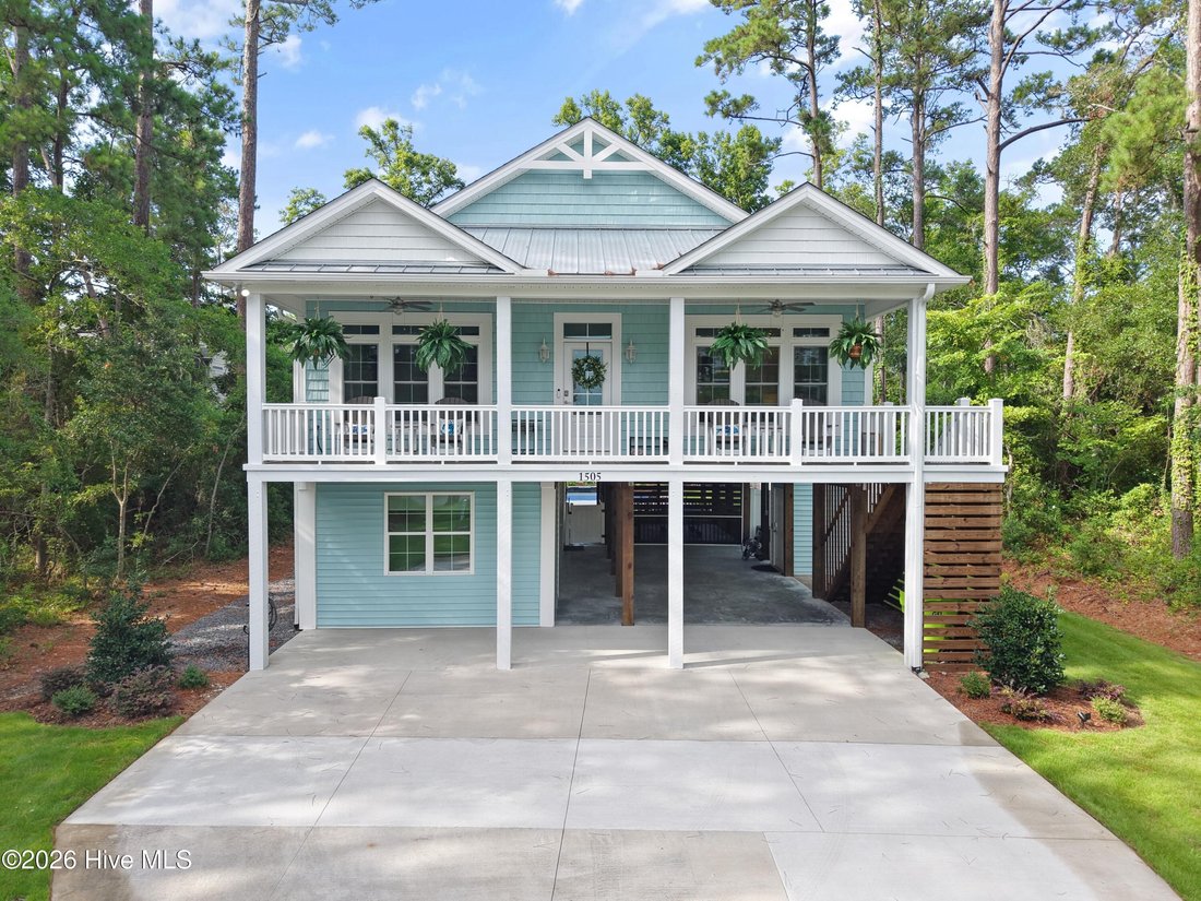 House in Oak Island, North Carolina, United States 3 - 18395560