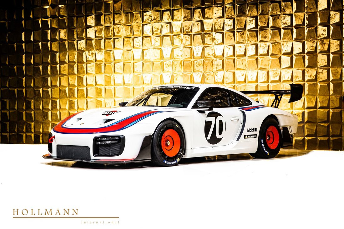 Race Car in Stuhr, Germany 3 - 18392556