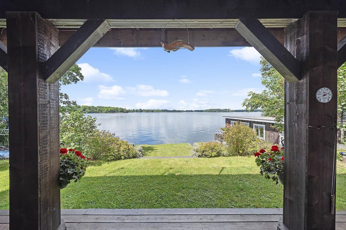 House in Lombardy, Ontario, Canada 4 - 17861958