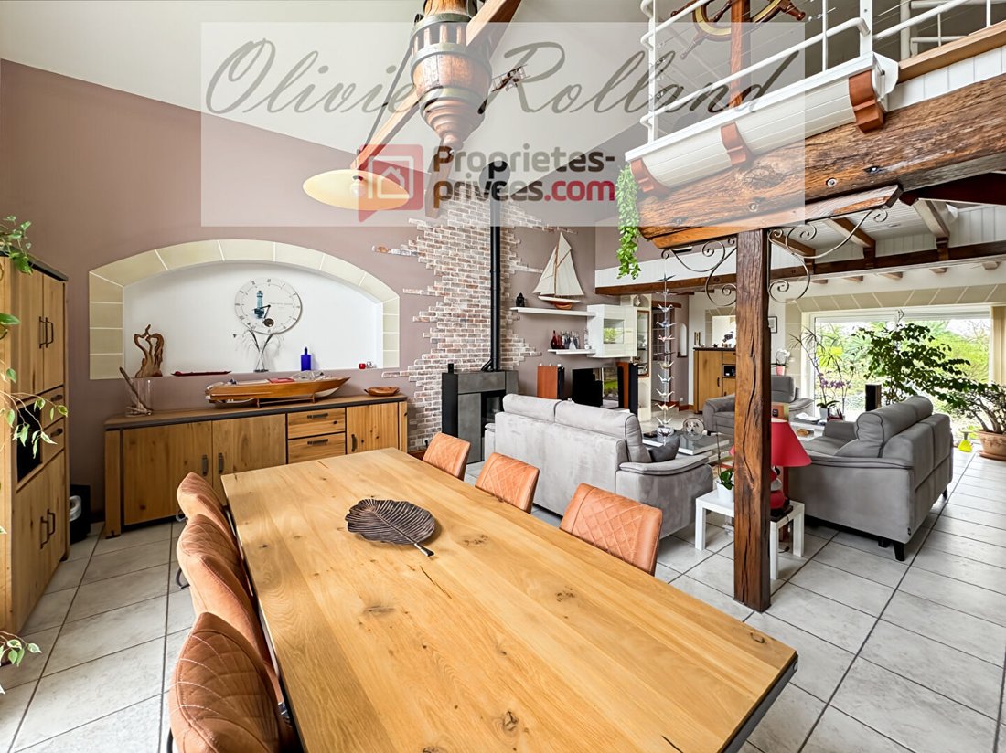 Villa in Saint-Sylvain-d'Anjou, Verrieres-en-Anjou, France 4 - 18393455