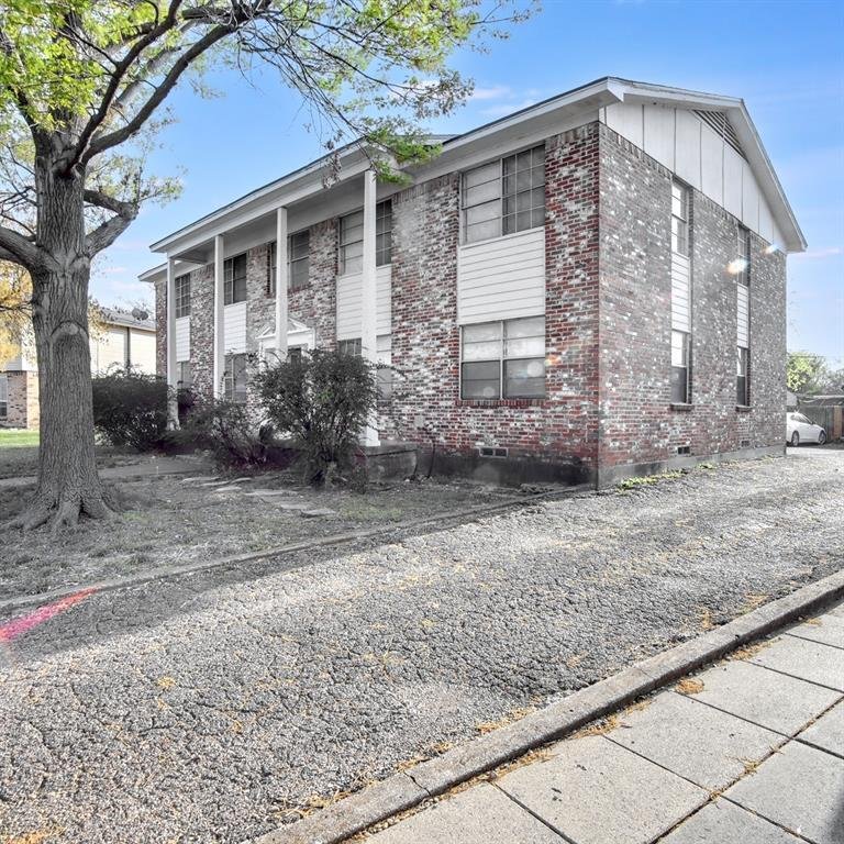 Garland, Texas, United States 1 - 18391433