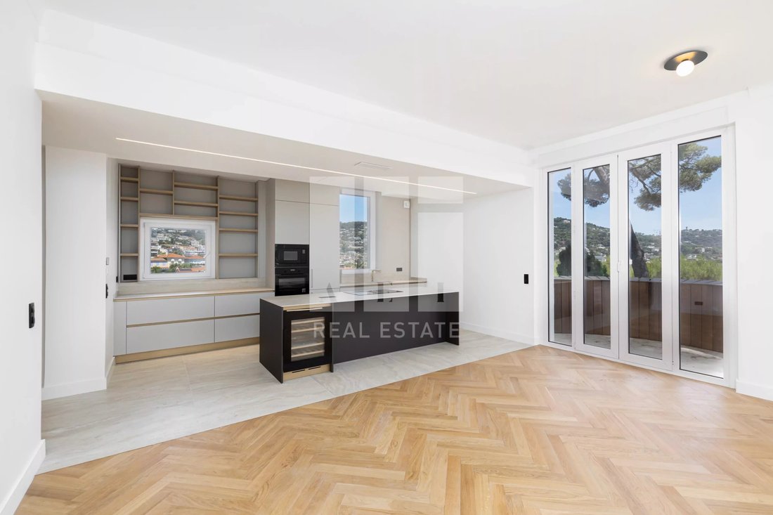 Apartment in Tignes et Sevigne, Le Cannet, France 2 - 18392551