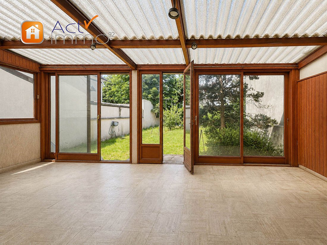 House in Bois-Colombes, Ile-de-France, France 4 - 18155849