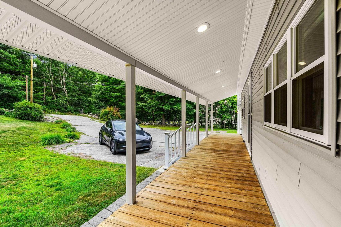 House in Londonderry, New Hampshire, United States 4 - 18395514