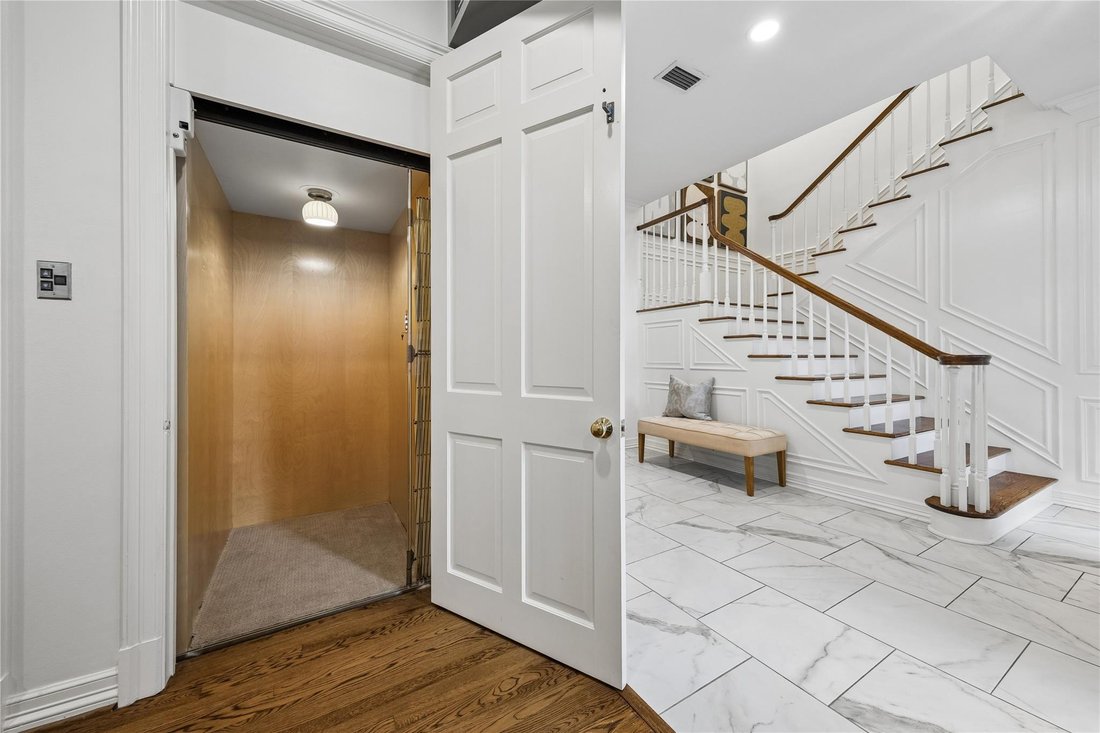 Townhouse in Houston, Texas, United States 5 - 18396033