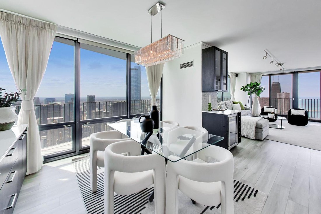 Condo in Chicago, Illinois, United States 5 - 18393065