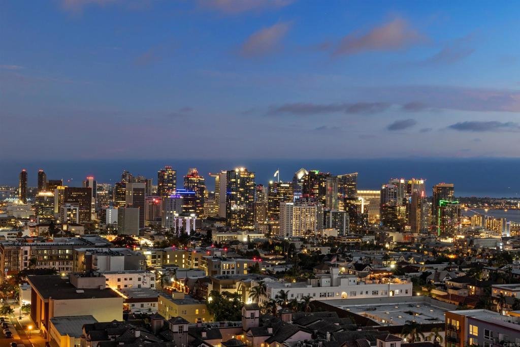 Condo in San Diego, California, United States 3 - 18392960