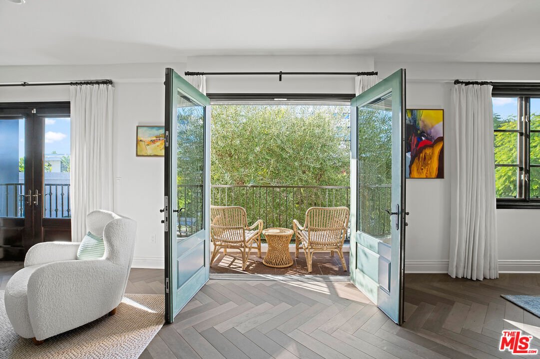 Condominio en Los Ángeles, California, Estados Unidos 3 - 18396864