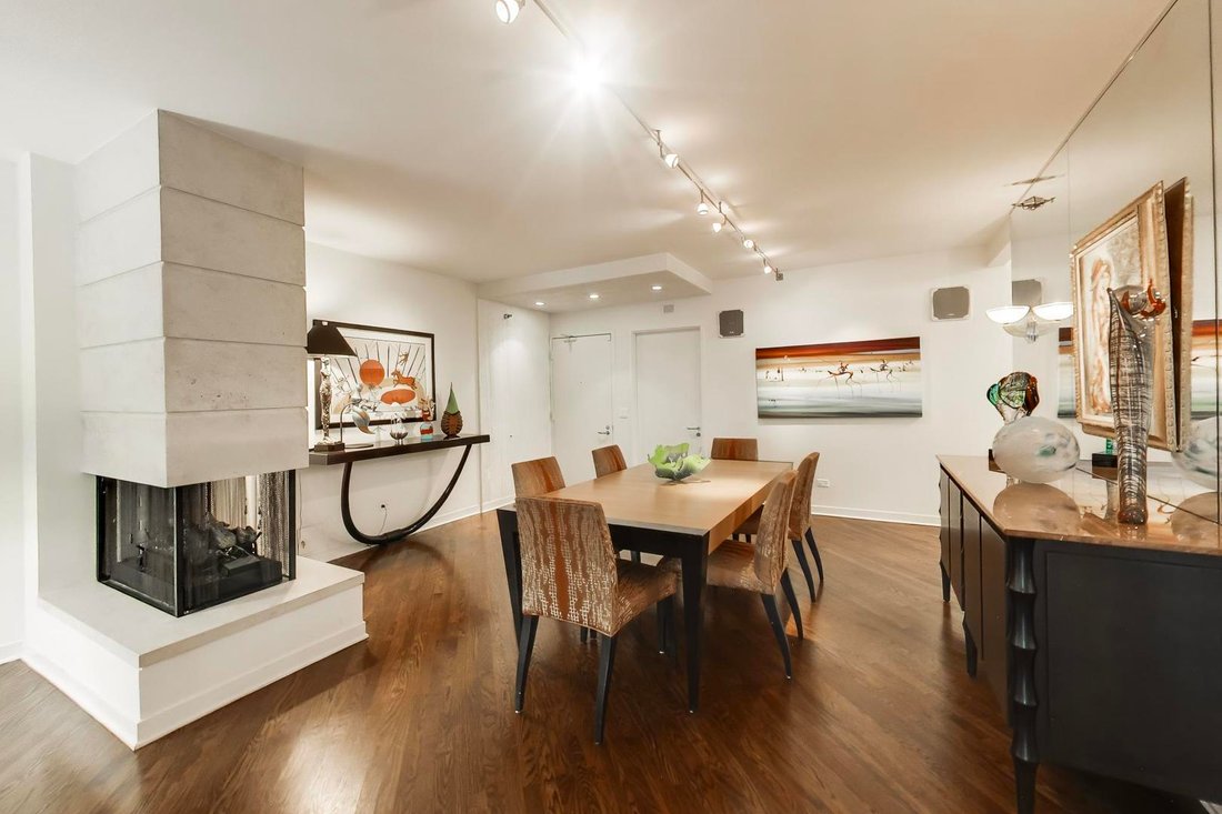 Condo in Chicago, Illinois, United States 4 - 18393070
