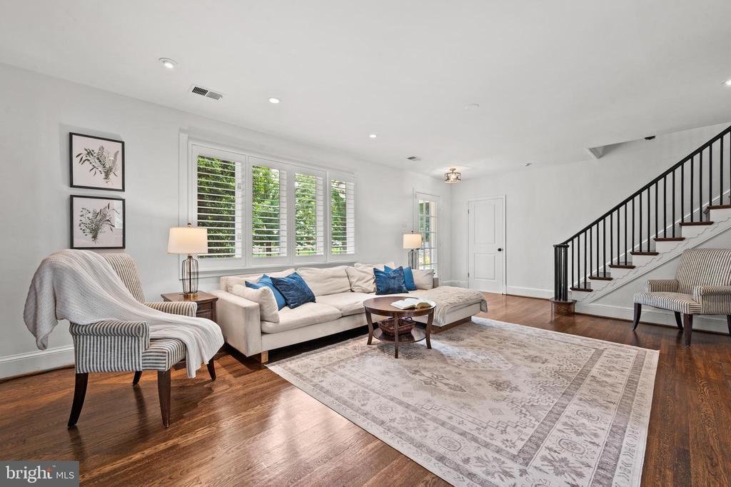 House in Chevy Chase, Maryland, United States 5 - 18395799