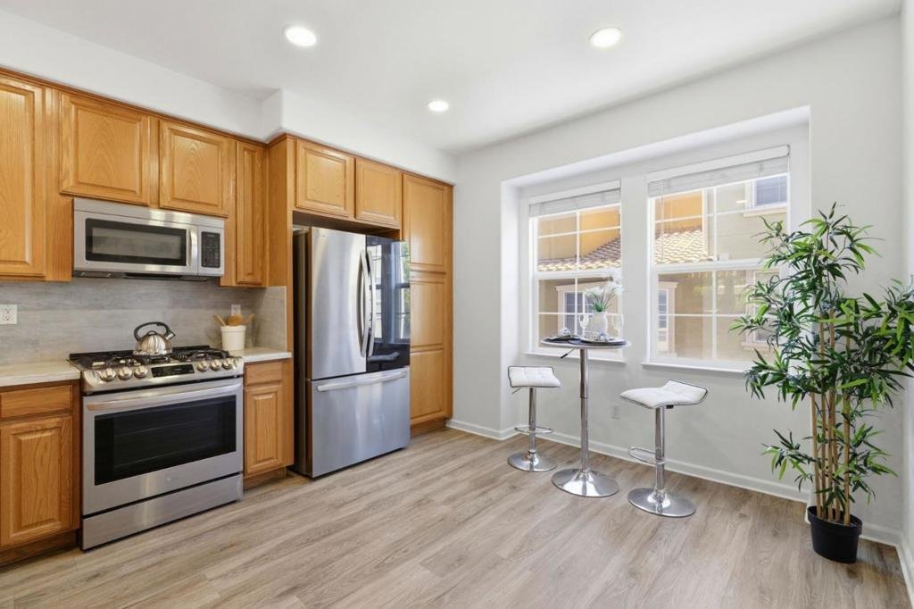 Condo in San Jose, California, United States 3 - 18392195