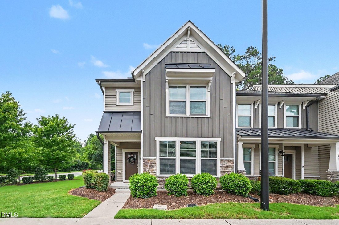 Townhouse in Durham, North Carolina, United States 1 - 18390639