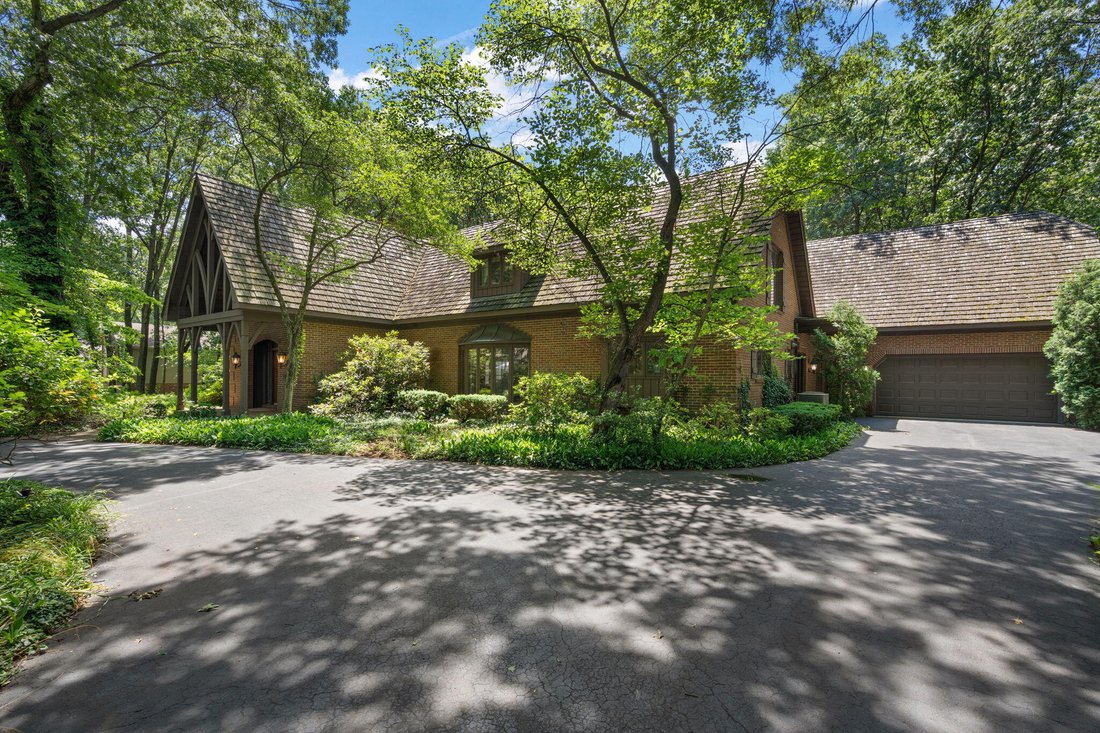House in Schererville, Indiana, United States 1 - 18395754