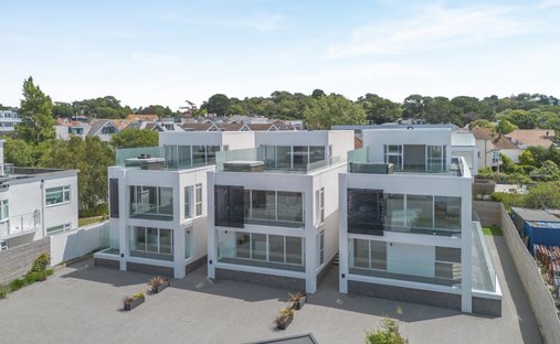 Casa a Lilliput, Poole, Inghilterra 1
