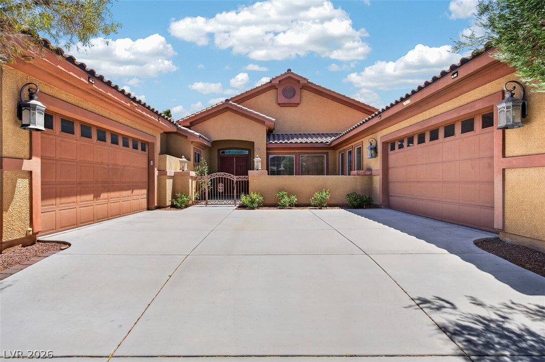House in Las Vegas, Nevada, United States 1 - 18395275