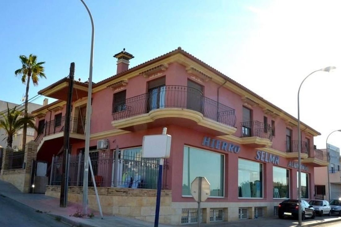 Villa in San Miguel de Salinas, Valencian Community, Spain 3 - 18393384