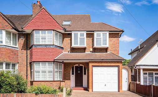House in Norbiton, Royal Borough of Kingston upon Thames, England 1