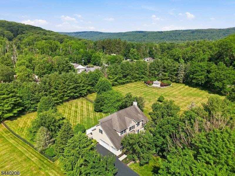 House in Chester, New Jersey, United States 1 - 18395812