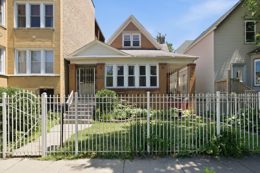 House in Chicago, Illinois, United States 1 - 18391618