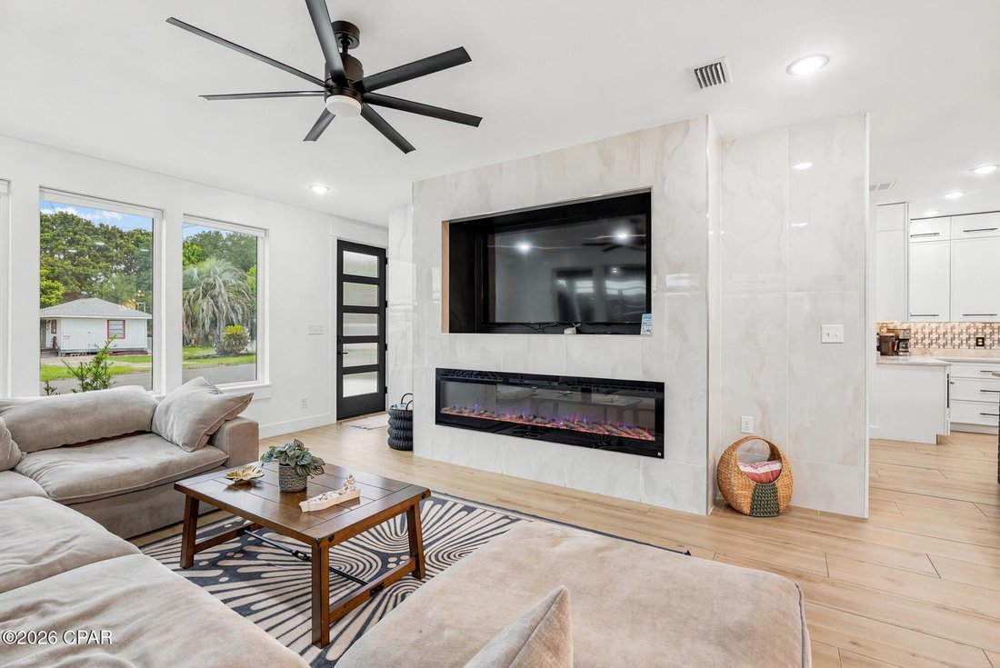 Rosemary Beach, Florida, United States 5 - 18392179