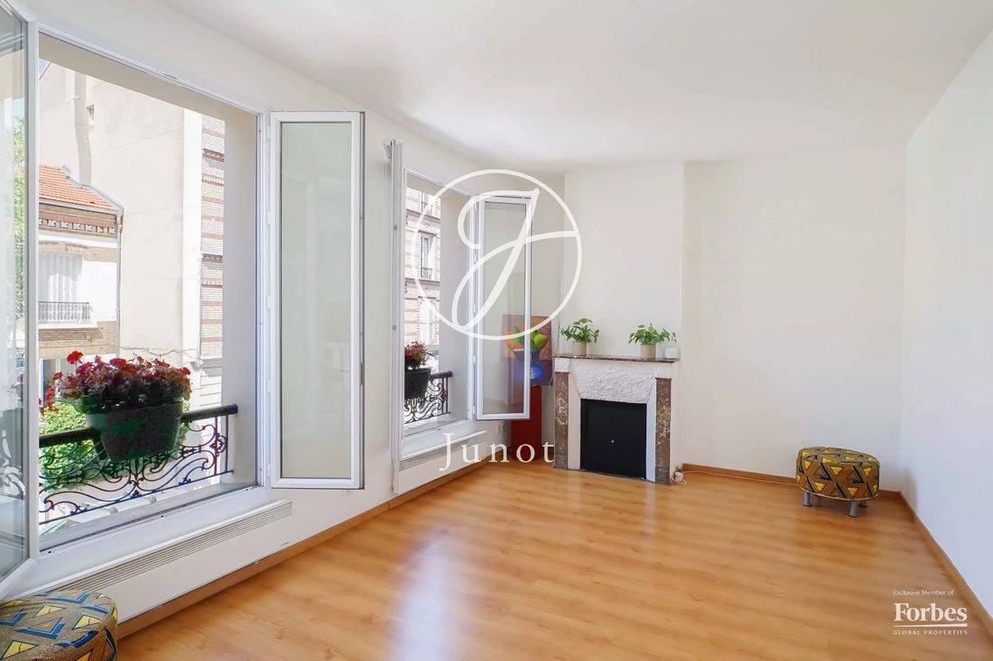 Townhouse in Vaillant-Sembat, Boulogne-Billancourt, France 4 - 18393108