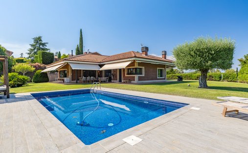 Casa a Bellaterra, Cerdanyola del Vallès, Catalogna 1