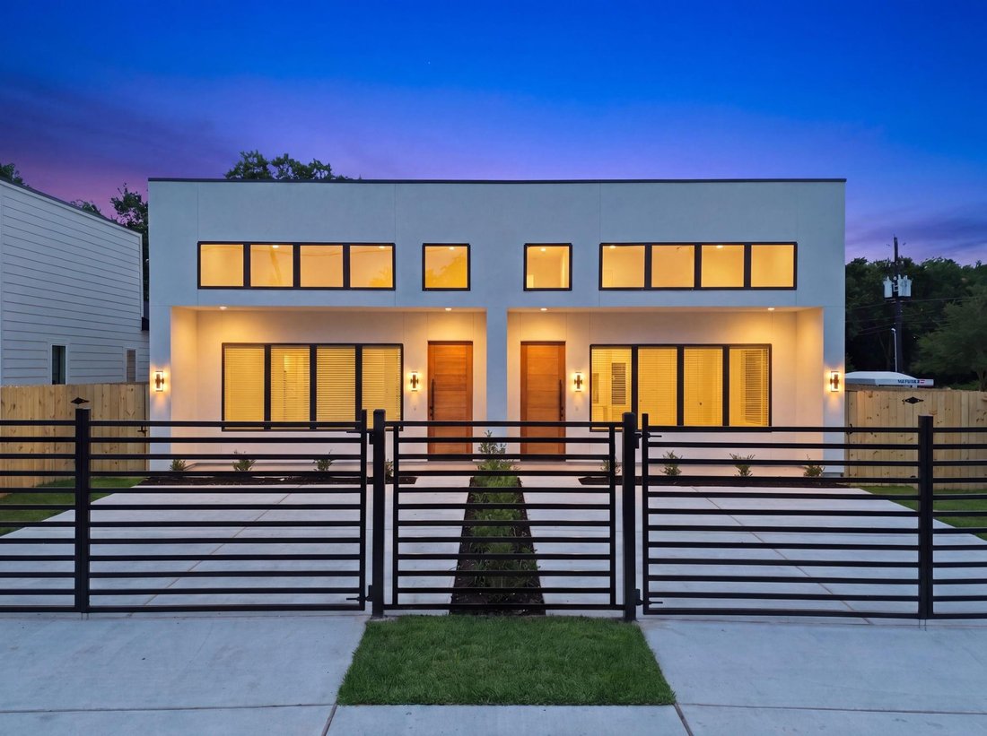 Houston, Texas, United States 1 - 18391744