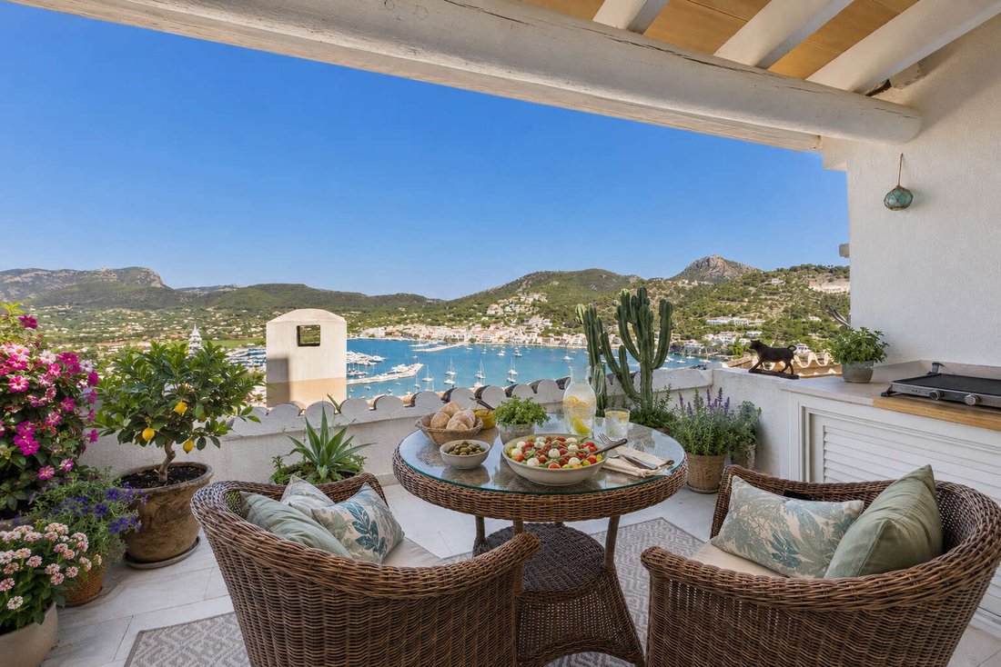 Apartment in Port d'Andratx, Andratx, Balearic Islands 1 - 18395808