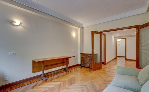 Wohnung in Centro, Donostia-San Sebastián, Spanien 1