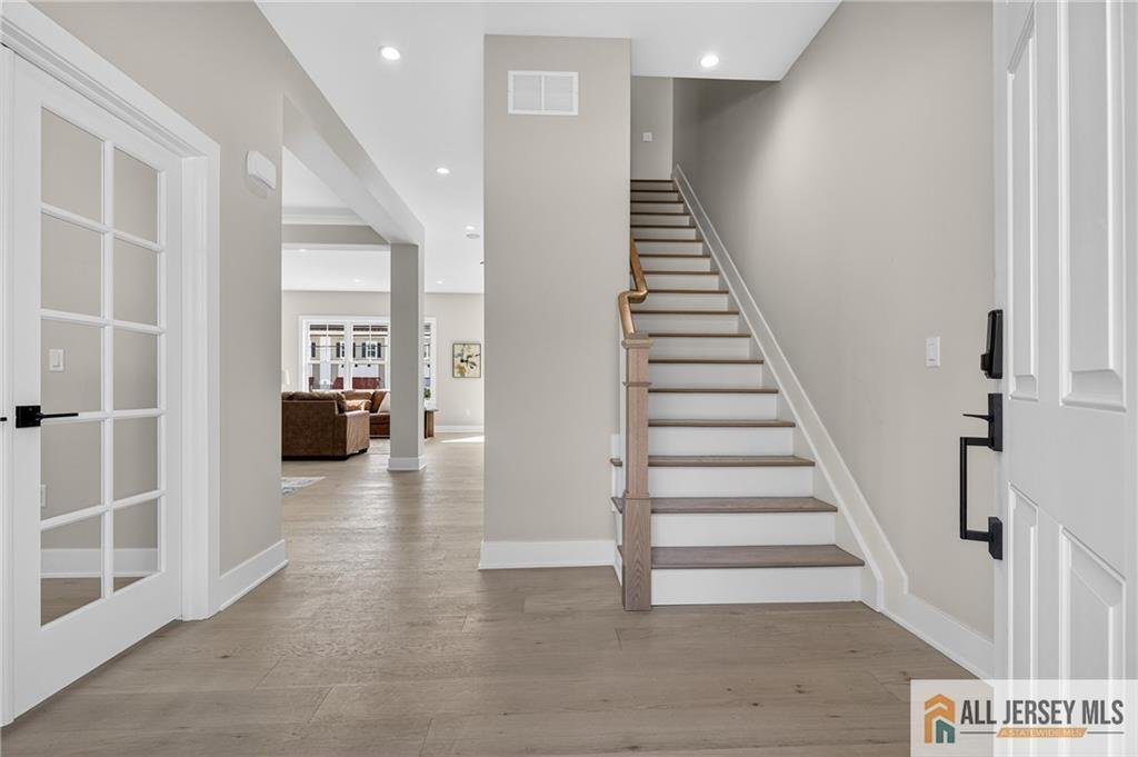 House in Cranbury Township, New Jersey, United States 3 - 18391811