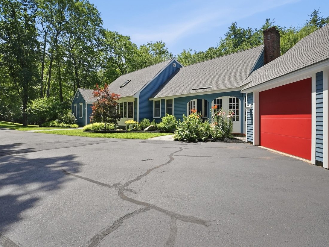 House in Atkinson, New Hampshire, United States 2 - 18395568