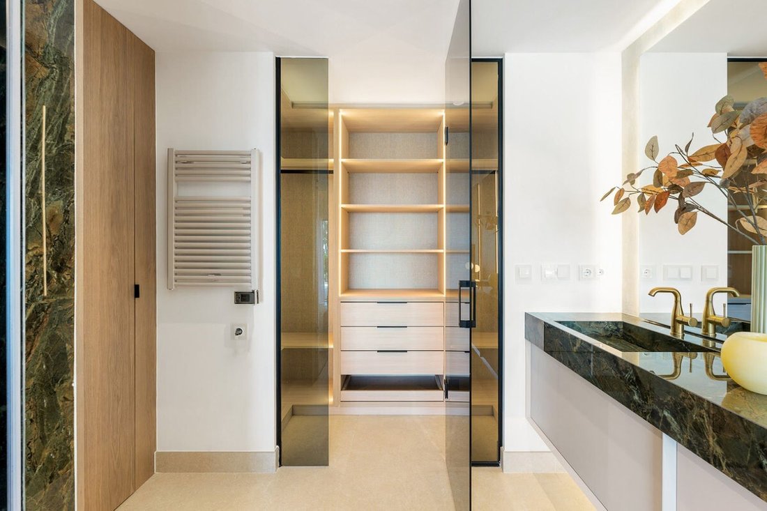 Apartment in Estepona, Andalusia, Spain 5 - 18393395