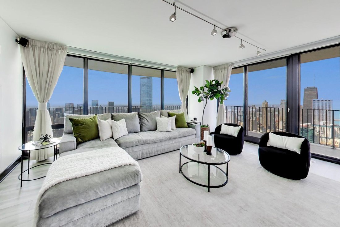 Condo in Chicago, Illinois, United States 3 - 18393065