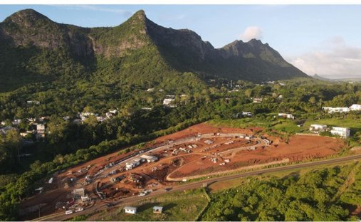 Land in Seizieme Mille, Plaines Wilhems, Mauritius 1