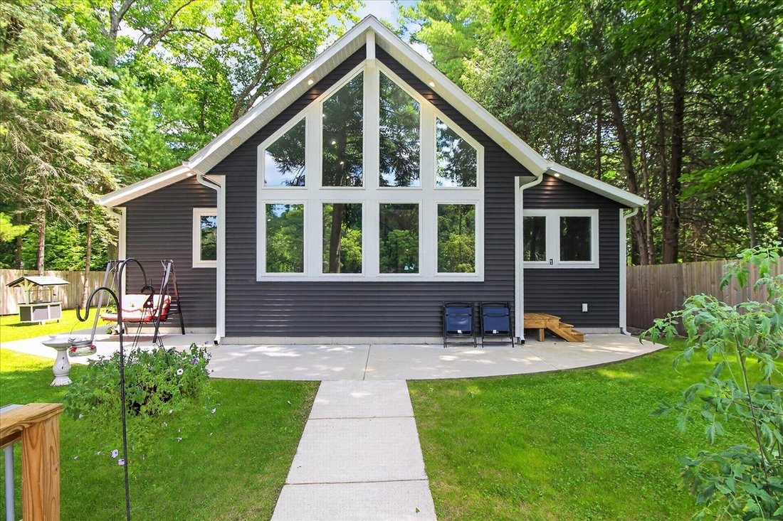 House in Howard City, Michigan, United States 1 - 18396002