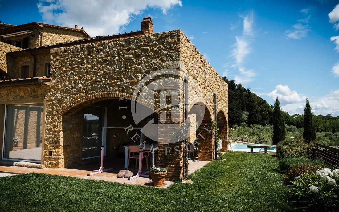 Villa in Casale Marittimo, Tuscany, Italy 2 - 18391011