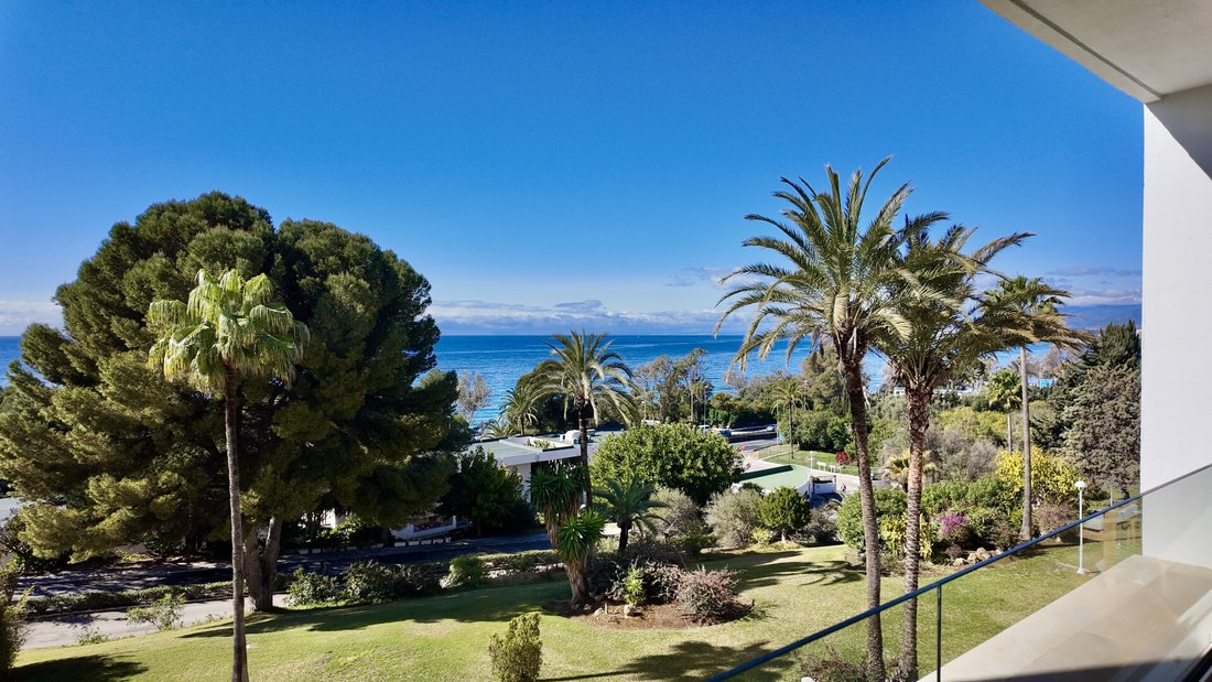 Apartment in Elviria-Cabopino, Marbella, Spain 5 - 18394152