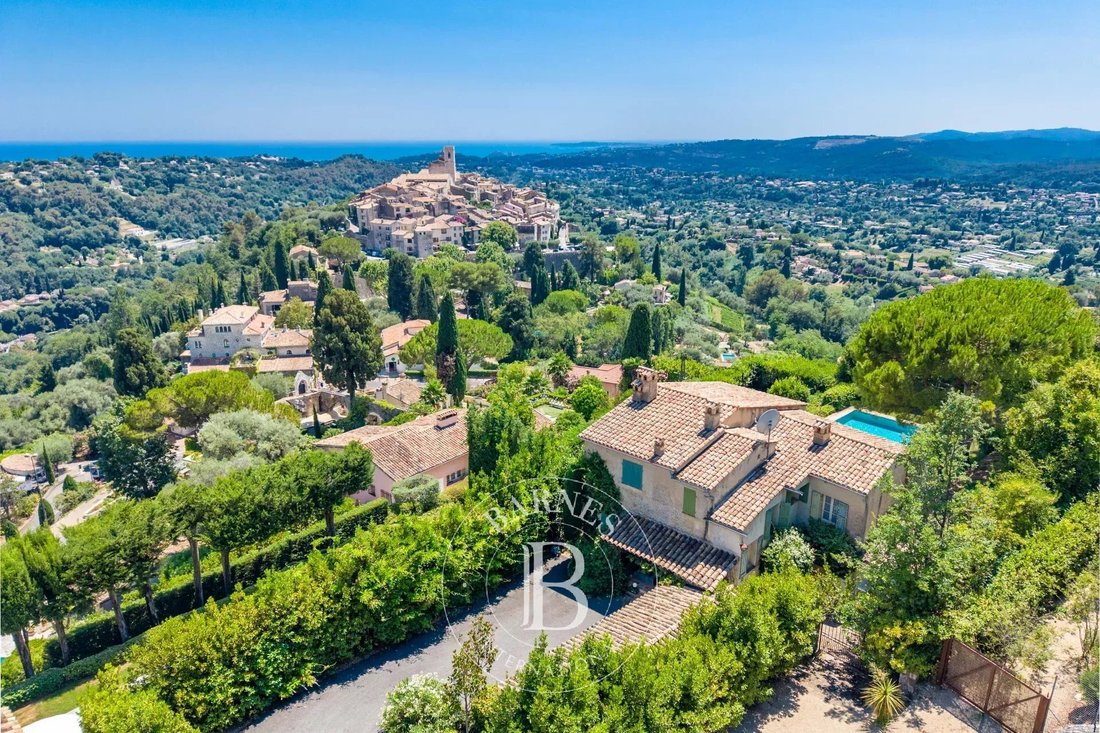 Villa in Saint-Paul-de-Vence, Provence-Alpes-Côte d'Azur, France 5 - 18392531