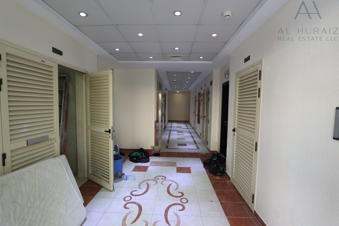 Condo in Green Community, Dubai, United Arab Emirates 3 - 18390698